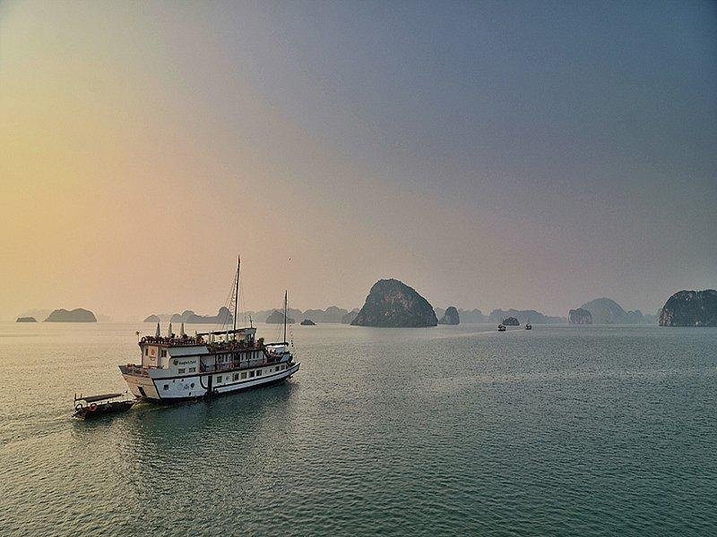 halong20.jpg