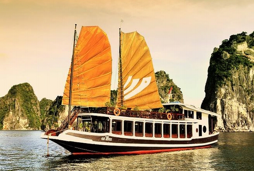 Halong Legend cruise